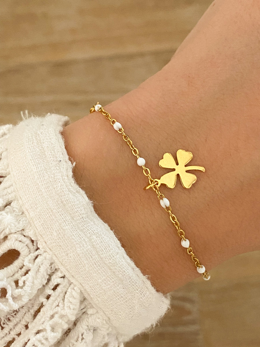 Bracelet trefle en acier inoxydable doré porte bonheur pour femme –  Kaélou-bijoux